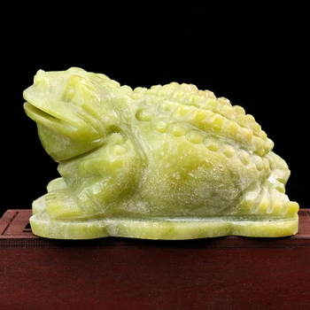 Естествен чист нефрит жаба животински орнаменти Ръчно издълбани Lucky Jade занаятчийски орнаменти Магазин Преспапие Фън Шуй декорация аксесоари