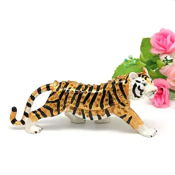 Китайски зодиак тигър декорация сплав декорации рожден ден подарък творчески дом