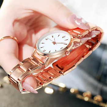 Изящна мода дамски часовник прост златен кръг набиране кварцов часовник светлинна стомана лента китката часовник за дами