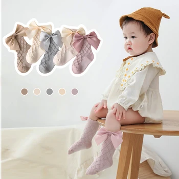 Пролет лято окото бебе плътен цвят лък бели чорапи 2023 Нов корейски сладък Kawaii глезена чорап за новородени момичета аксесоари