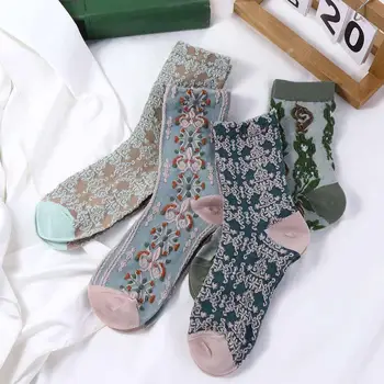 Бродерия ретро Harajuku топли чорапи Лолита момичета жакард чорапи средата тръба трикотаж корейски стил чорапи колеж стил трикотаж